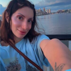 Meet your Posher, Randa